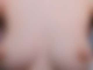 Live cam show with Vanessa Cole - Public Red Hair on hrnylive.com