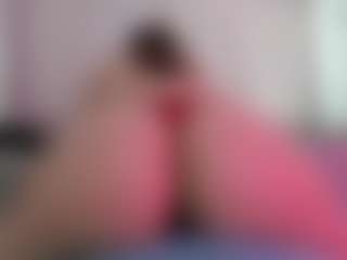 Live cam show with Vanessa Cole - Tattoos Red Hair on chickslive.net
