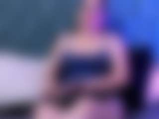Live cam show with dayanhank - Double Penetration on Camsoda