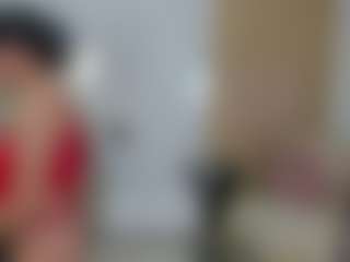 Live cam show with DulceQueen - Gray Eyes on Chatstar