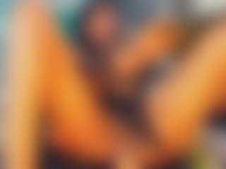 khiara-moretti's Live Sex Cam Show