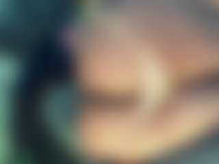 khiara-moretti's Live Sex Cam Show