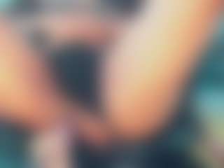 khiara-moretti's Live Sex Cam Show