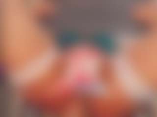 Live cam show with khiara-moretti - Black Hair on Mixed Magazine Live