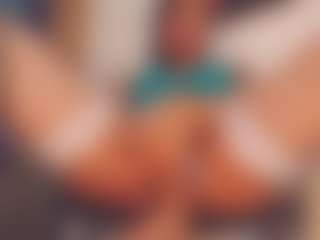 Live cam show with khiara-moretti - Tease on Camsoda