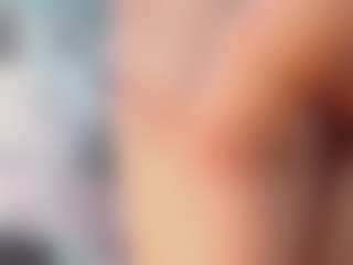khiara-moretti's Live Sex Cam Show