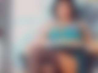 khiara-moretti's Live Sex Cam Show