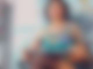 khiara-moretti's Live Sex Cam Show