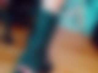 Live cam show with khiara-moretti - Average on Nude Chat * 1 On 1 Webcam Sex * Live Cam Show
