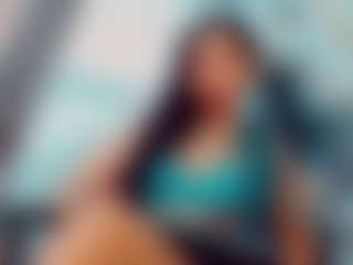 Live cam show with khiara-moretti - Anal Toys on CamwithHer