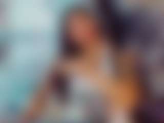 khiara-moretti's Live Sex Cam Show