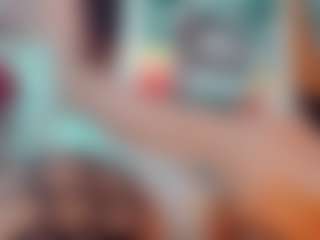 khiara-moretti's Live Sex Cam Show