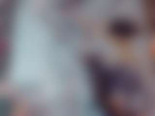 khiara-moretti's Live Sex Cam Show