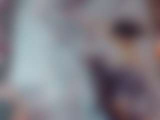 khiara-moretti's Live Sex Cam Show