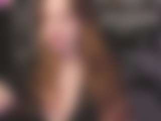 Live cam show with LadySlan - Pale on Chatstar