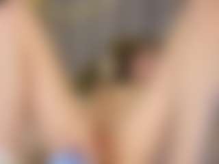 Live cam show with Amanda - Green Eyes on Camsoda
