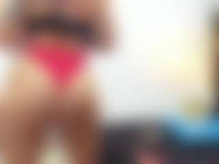 AGATHA-FIT MILF webcam performer live streaming