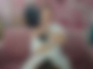 AlinaMoor's Live Sex Cam Show