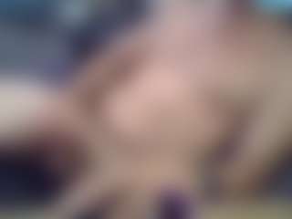 alittlehung's Live Sex Cam Show
