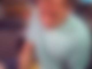 alittlehung's Live Sex Cam Show