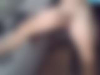 alittlehungs Live-Sex-Cam-Show