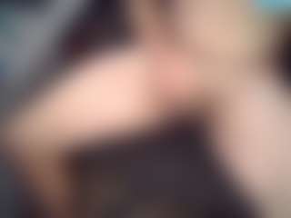 alittlehung's Live Sex Cam Show