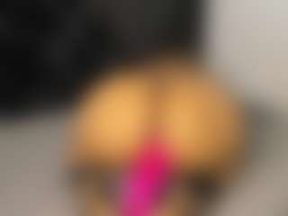 Camila's Live Sex Cam Show