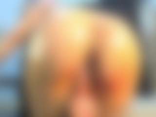 Live cam show with AryySwett - Green Eyes on Camsoda