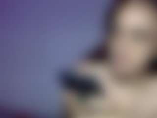 Live cam show with Rrush_velvet - Nipple Piercings on Gym Cam Girls