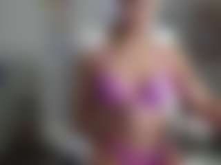 Bunny Kaye's Live Sex Cam Show