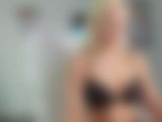Bunny Kaye's Live Sex Cam Show