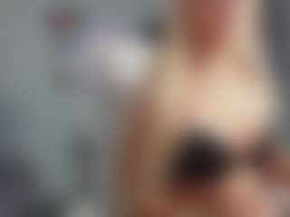 Bunny Kaye's Live Sex Cam Show