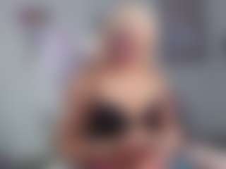 Bunny Kaye's Live Sex Cam Show
