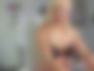 Bunny Kaye's Live Sex Cam Show