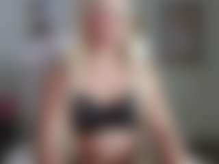 Bunny Kaye's Live Sex Cam Show