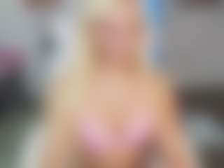 Bunny Kaye's Live Sex Cam Show