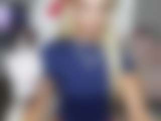 Live cam show with Bunny Kaye - White Blonde Hair on UwU Esports | united states