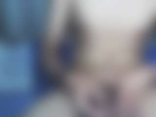 Show in cam erotica live di PurelyDom