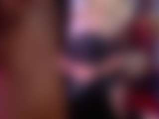 shantalks's Live Sex Cam Show