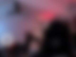 Live cam show with Sussan R - Hairy Pussy Brown Hair on Dolls Live