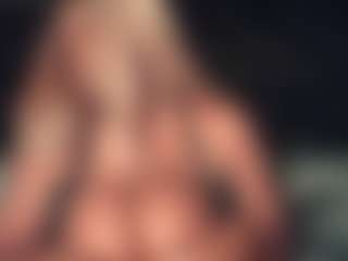 Live cam show with Goddess CeeCee - Plussize on Streamer API