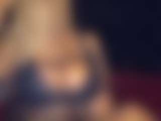 Show Live Sex Cam Goddess CeeCee