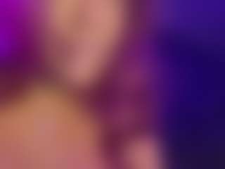 Pokaz na żywo z Goddess CeeCee - Spoiled na Camsoda