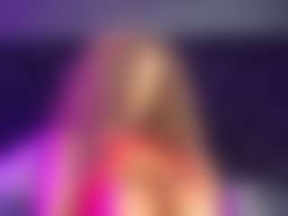 Live-camshow met Goddess CeeCee - Fishnets op Camsoda