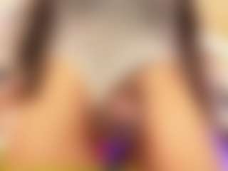 isabigsquirt's Live Sex Cam Show