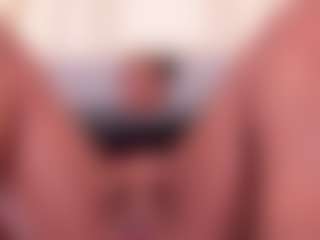 Ana-Foxx's Live Sex Cam Show