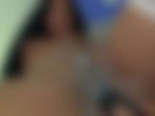 Perfect Latin Aura's Live Sex Cam Show