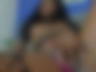 Perfect Latin Aura's Live Sex Cam Show