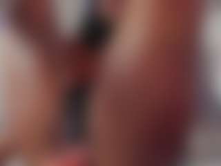 AuraEbony's Live Sex Cam Show