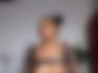 Live cam show with dolly360 - Brown Hair MILF on justonemore.cc